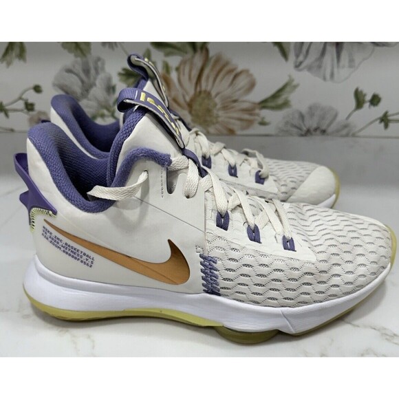 Nike LeBron Witness 5 Summit White Metallic Bronze CQ9380-102 SIZE 8 Air Zoom - Picture 2 of 8